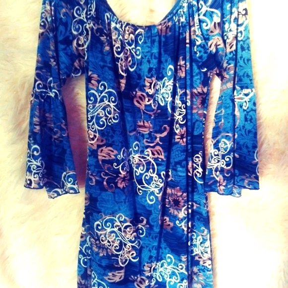 Dress - Picture 1 of 1